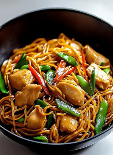 Chicken Lo Mein