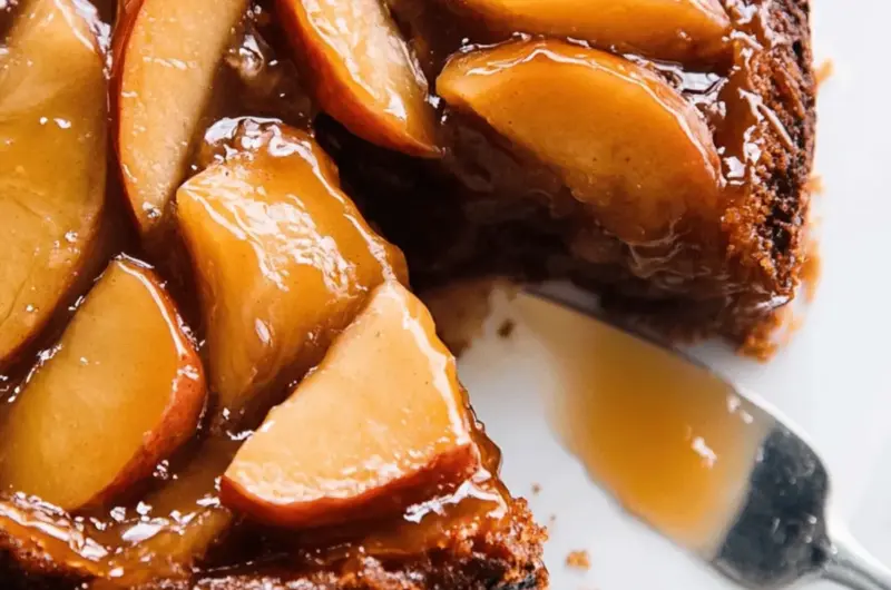 Caramel Apple Upside Down Cake