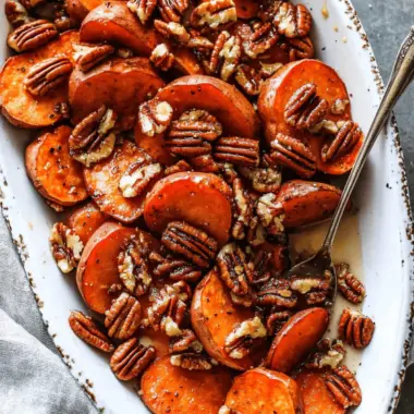 Maple-Pecan Roasted Sweet Potatoes