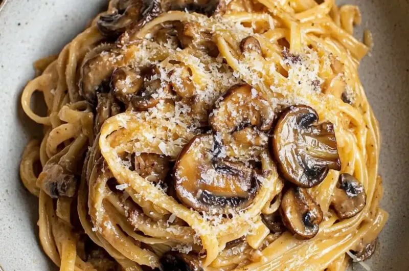 Caramelized Leek and Mushroom Gruyere Pasta