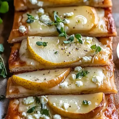 Pear and Gorgonzola Flatbread
