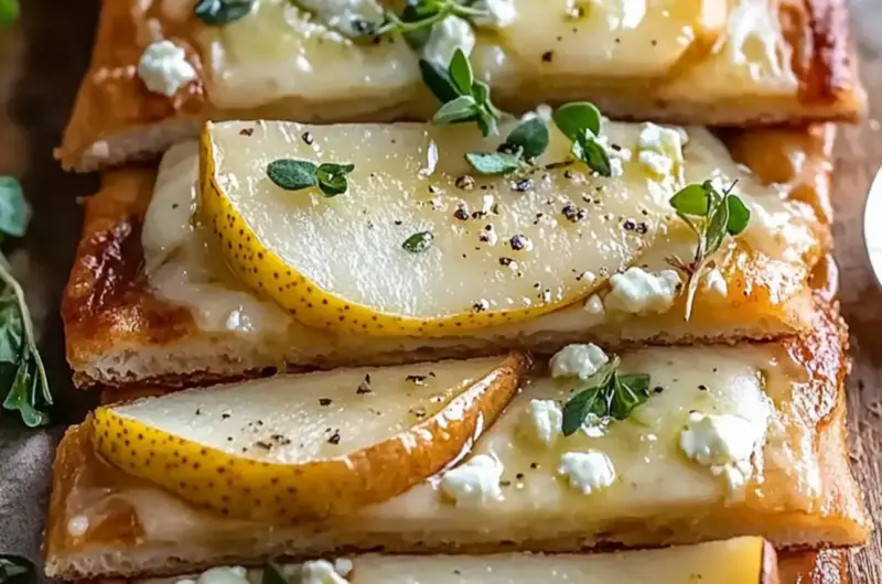 Pear and Gorgonzola Flatbread