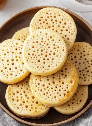 Homemade Crumpets