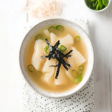 Vegan Dduk Guk – Savor the Comfort of Korean Rice Cake Soup 10 Vegan Dduk Guk