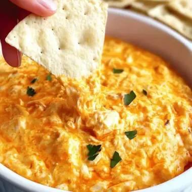Oven Buffalo Chicken Dip