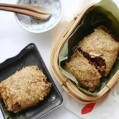 Irresistible Lo Mai Gai: Master Chinese Sticky Rice Wrapped in Lotus Leaf 9 Lo Mai Gai (Chinese Sticky Rice Wrapped in Lotus Leaf)