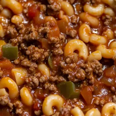 Nostalgic American Goulash: Your Cozy One-Pot Favorite 9 Nostalgic American Goulash
