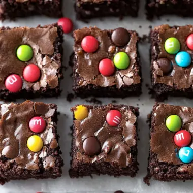 Fudgy M&M’s Brownies That Will Sweeten Your Day 9 M&M’s Brownies