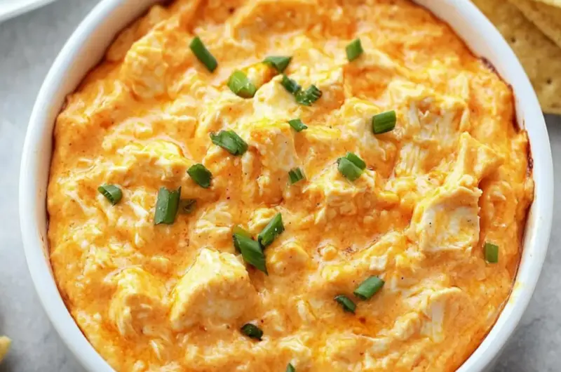 Crock Pot Buffalo Chicken Dip