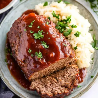Irresistible Easy Old-Fashioned Meatloaf That Feels Like Home 10 Easy Old-Fashioned Meatloaf