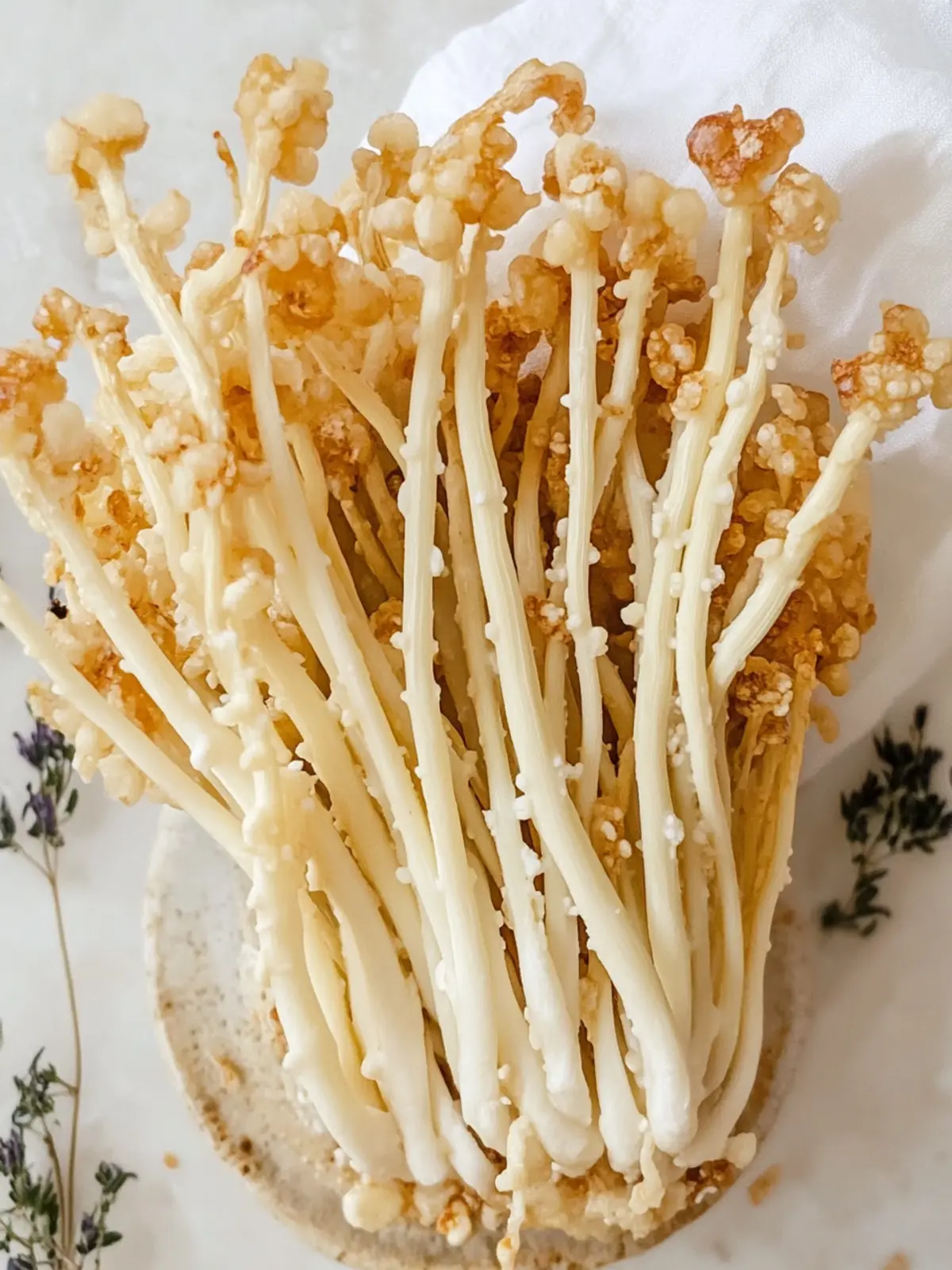 Crispy Fried Enoki Mushrooms: A Crunchy Delight You’ll Love 2 Crispy Fried Enoki Mushrooms