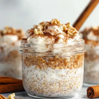Cinnamon Roll Overnight Oats for a Sweet, Vegan Breakfast 9 Cinnamon Roll Overnight Oats