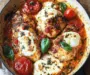 Garlic Tomato Chicken with Mozzarella: Comfort Food Made Easy