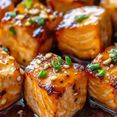 Delicious Honey Garlic Salmon Bites Your Family Will Love 9 Honey Garlic Salmon Bites