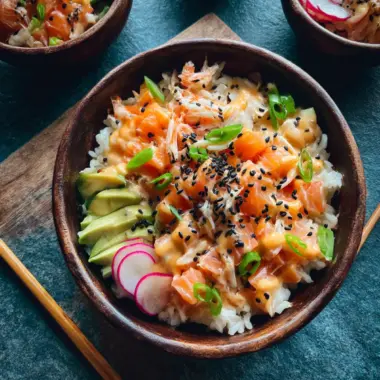 Savor Spicy Crab Sushi Bowls: Easy, Flavorful & Fun! 9 Spicy Crab Sushi Bowls