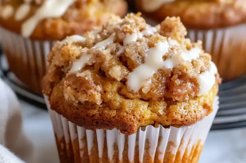 Pumpkin Streusel Muffins