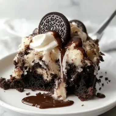 Decadent Oreo Dump Cake That Will Wow Your Family 9 Oreo Dump Cake